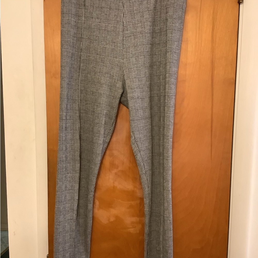 Plaid Stretch Ponte Leggings - Gray and Black